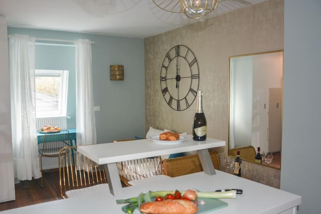 Moderne Ferienwohnung เมราโน ภายนอก รูปภาพ