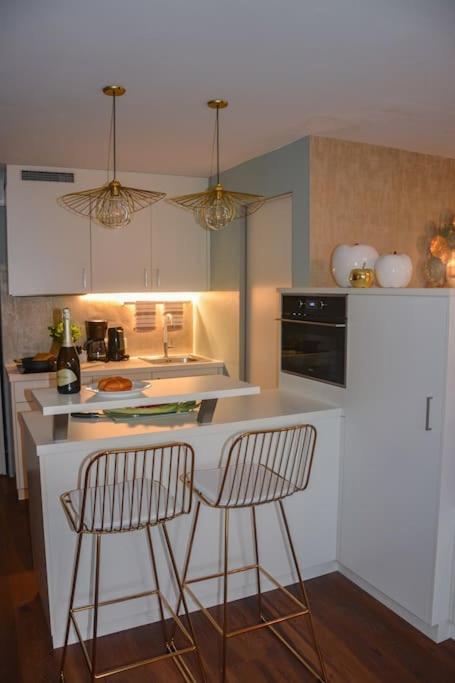 Moderne Ferienwohnung เมราโน ภายนอก รูปภาพ
